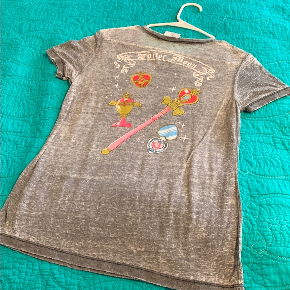Sailor Moon Gray Graphic T-Shirt